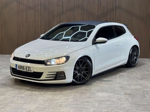 Volkswagen Scirocco 2.0 Scirocco R-Line BlueMotion Technology TDI Semi-Auto 3dr 4