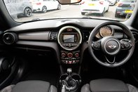 Mini Convertible COOPER 3