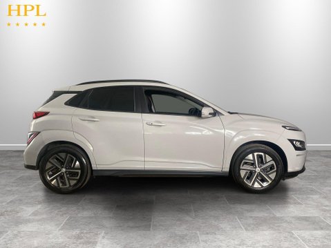 Hyundai KONA 64kWh Premium SUV 5dr Electric Auto (10.5kW Charger) (204 ps) Cruise Contr 8