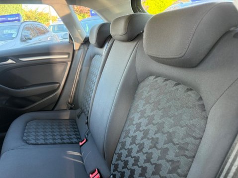 Audi A3 1.6 TDI SE Sportback S Tronic Euro 6 (s/s) 5dr 35