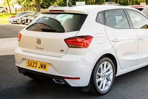 SEAT Ibiza TSI FR 8