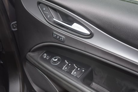 Alfa Romeo Stelvio Tb Veloce 24