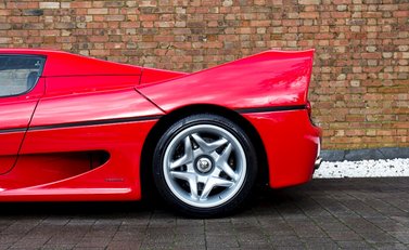 Ferrari F50 39