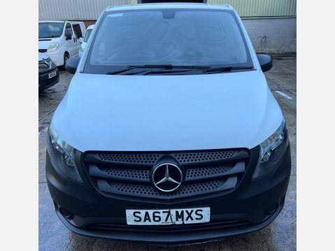 Mercedes-Benz Vito 1.6 111 CDI FWD L2 Euro 6 6dr 3
