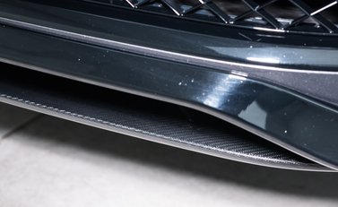 Bentley Bentayga Hybrid First Edition 34