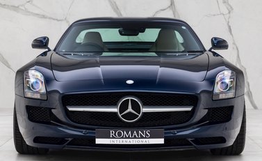 Mercedes-Benz SLS AMG 4