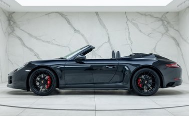 Porsche 911 Carrera GTS CABRIOLET (991.2) 3