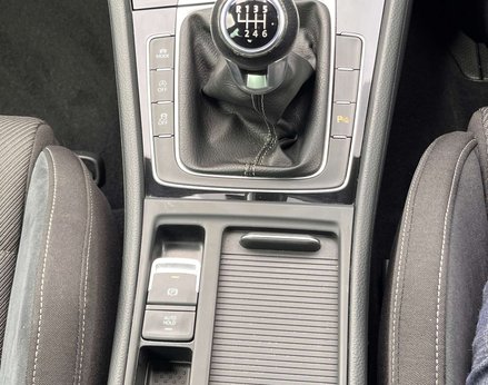 Volkswagen Golf 2.0 Golf R TSi 4WD 5dr 65