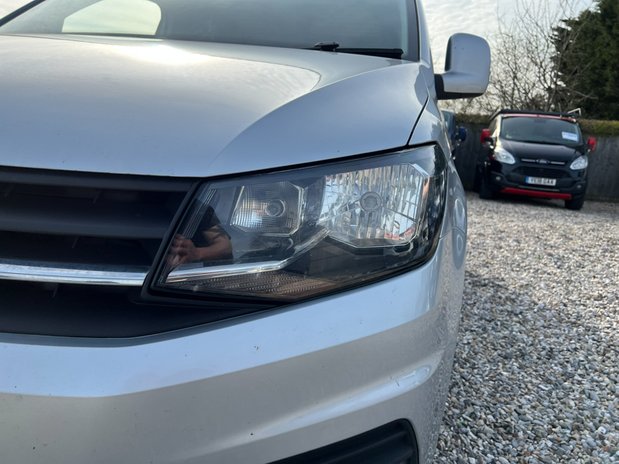 Volkswagen Caddy SWB L1H1 Low Roof Highline C20 Air Con Alloys Sensors EURO 6 NO VAT 21