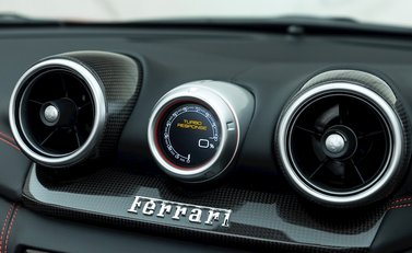 Ferrari California T Handling Speciale 19