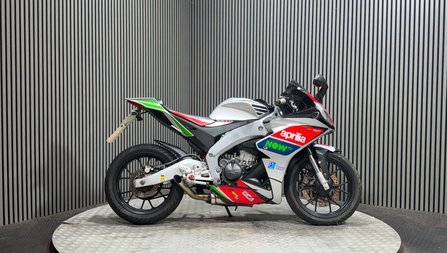 Aprilia RS RS4 2017 SPORTS BIKE 125CC PROJECT SPARES OR REPAIR