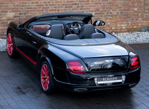 Bentley Continental Supersports Convertible ISR 11