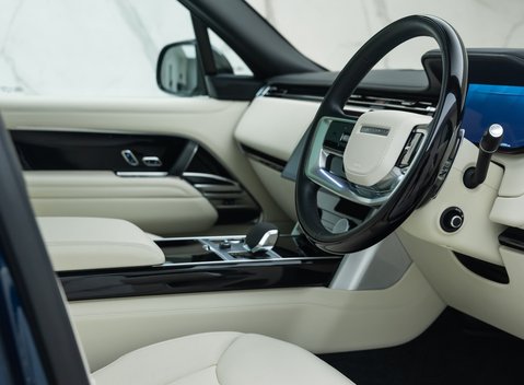Land Rover Range Rover D350 AUTOBIOGRAPHY 13