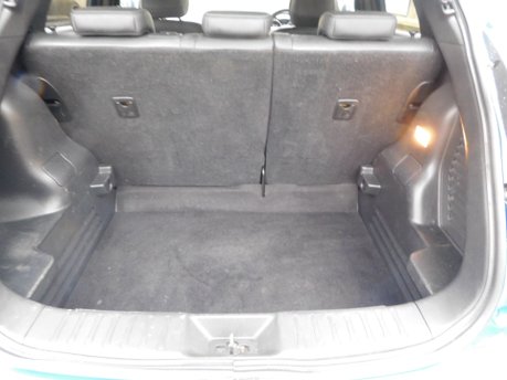 Nissan Juke 1.6 TEKNA 5 Dr 18