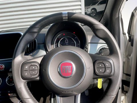 Fiat 500 1.0 MHEV Rock Star Hatchback 3dr Petrol Manual Euro 6 (s/s) (70 bhp) 1 Owne 13
