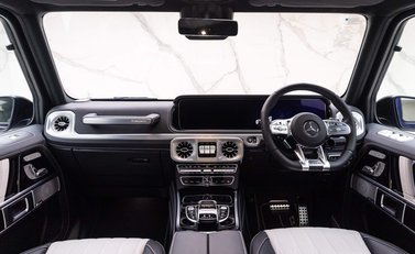 Mercedes-Benz G Series AMG G 63 4MATIC 13