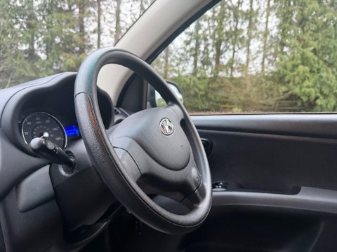 Hyundai i10 1.2 Active Euro 5 5dr 21