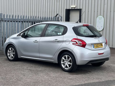 Peugeot 208 1.2 208 Active 5dr 6