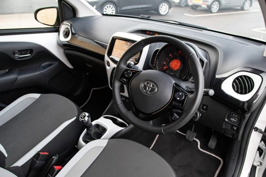 Toyota Aygo VVT-I X-PURE