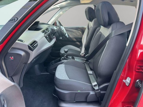 Citroen C4 Spacetourer 1.2 PureTech Touch Edition Euro 6 (s/s) 5dr 46