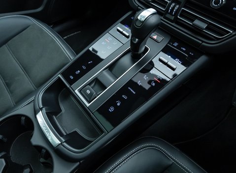 Porsche Macan GTS 23