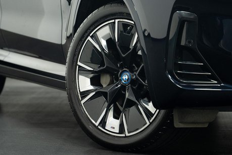 BMW Ix3 80kWh M Sport Pro SUV 5dr Electric Auto (286 ps) 21
