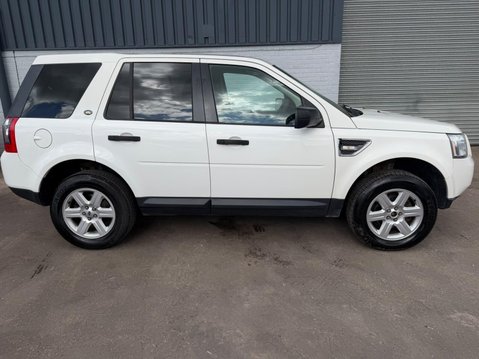 Land Rover Freelander 2 2.2 TD4e S 4WD Euro 4 (s/s) 5dr 7