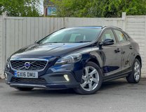 Volvo V40 2.0 D2 Lux Hatchback 5dr Diesel Auto Euro 6 (s/s) 2