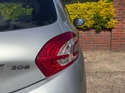 Peugeot 208 1.2 208 Access+ 5dr 21