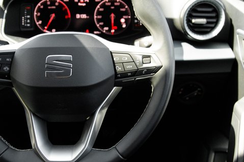 SEAT Arona ECOTSI XPERIENCE 19