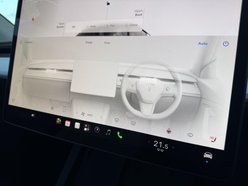 Tesla Model Y (Dual Motor) Performance SUV 5dr Electric Auto 4WDE (426 bhp) 45