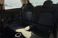 Mini Hatch COOPER.. 6 SERVICES..DAB..SAT NAV..HEATED SAETS..STUNNING EXAMPLE 42