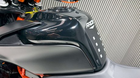 KTM 390 DUKE 2018 ONLY 11K GREAT LOOKING A2 READY ENDURO BIKE 390CC 15