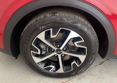 Kia Sportage 1.6 T-GDi '3' DCT 48v 17