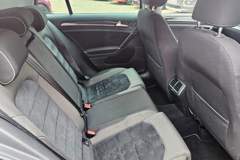 Volkswagen Golf GT TSI 150 BHP BLUEMOTION TECHNOLOGY LOOK! 1 PREVIOUS KEEPER! 9 SERVICES! 14