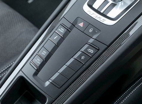 Porsche 911 GT3 RS (991.2) 17