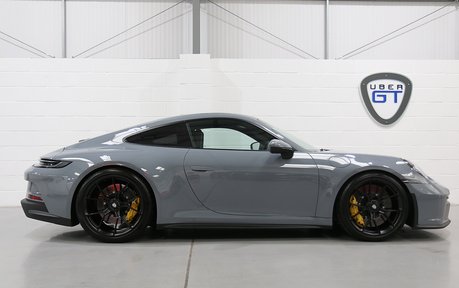 Porsche 911 GT3 Touring PDK - PCCB, Carbon Roof, Lift 1