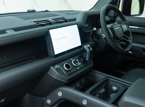 Land Rover Defender 110 V8 Carpathian Edition 16