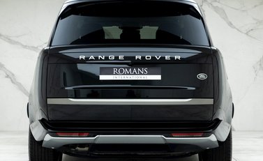 Land Rover Range Rover D300 SE 5