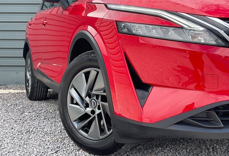 Nissan Qashqai DIG-T ACENTA PREMIUM MHEV