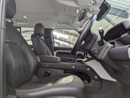 Land Rover Defender 2.0 Defender SE D Auto 4WD 5dr 51