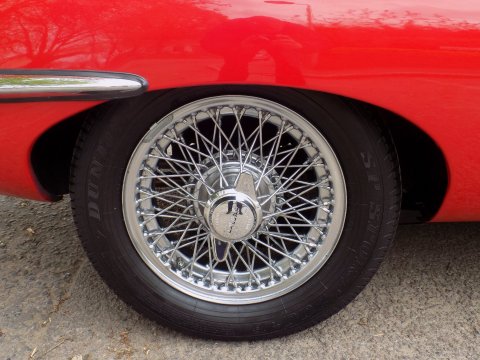 Jaguar E-Type S1½ 4.2 Roadster 3
