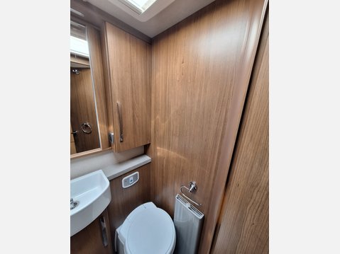 Auto-Trail Scout 11