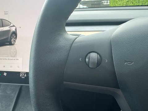 Tesla Model Y (Sold) (Dual Motor) Long Range SUV 5dr Electric Auto 4WDE (384 bhp) 14
