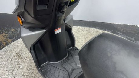 Suzuki Avenis 2023 ONLY 1K 1 OWNER VERY CLEAN 125CC LEARNER SCOOTER 14