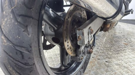 Suzuki GSX GSX750F 2000 31K RUNNING SPARES OR REPAIR PROJECT BIKE 750CC SPORTS TOURER 16