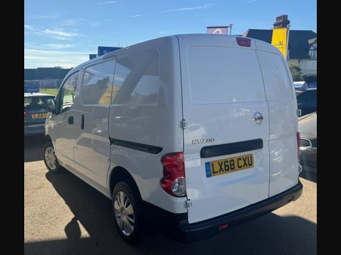 Nissan NV200 1.5 dCi Acenta SWB Euro 6 6dr 5