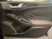 Ford Focus 1.5 Focus ST-Line TDCi 5dr 9