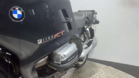 BMW R1100 rt 1999 58K PROJECT BIKE LARGE TOURER SPARES OR REPAIR 1100CC 19