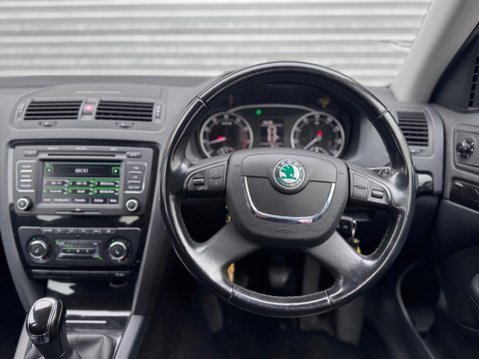 Skoda Octavia 1.8 TSI Laurin & Klement Estate 5dr Petrol Manual Euro 5 (160 ps) 38